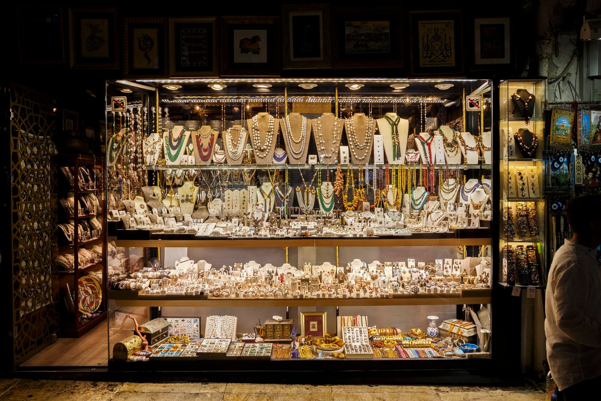 5 Reasons Why Apex Gold Silver Coin is Your Trusted Local Jeweler